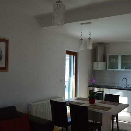 Apartmani Mila Сукошан Экстерьер фото